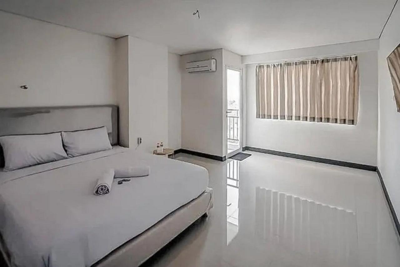 Redliving Apartemen Sentraland Semarang - Win Property Exteriör bild