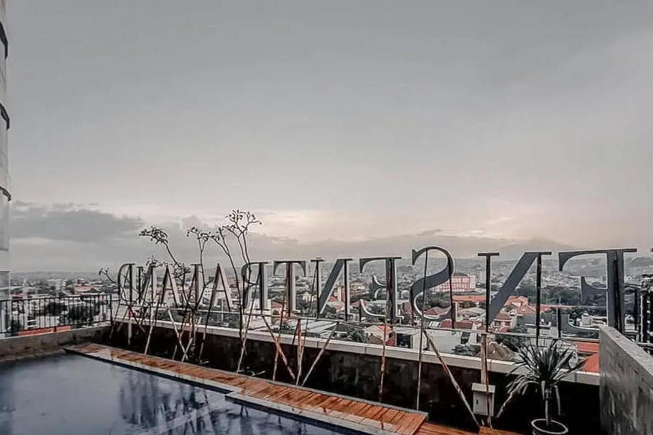 Redliving Apartemen Sentraland Semarang - Win Property Exteriör bild