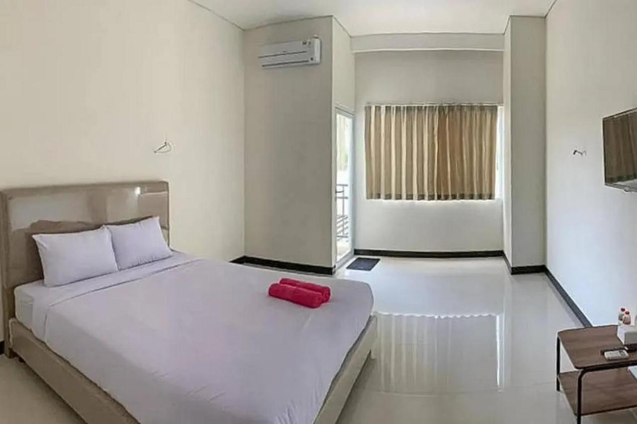 Redliving Apartemen Sentraland Semarang - Win Property Exteriör bild